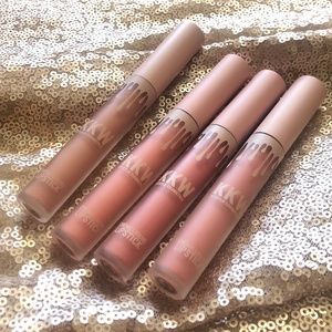 KKW LIP GLOSS SET NWOT